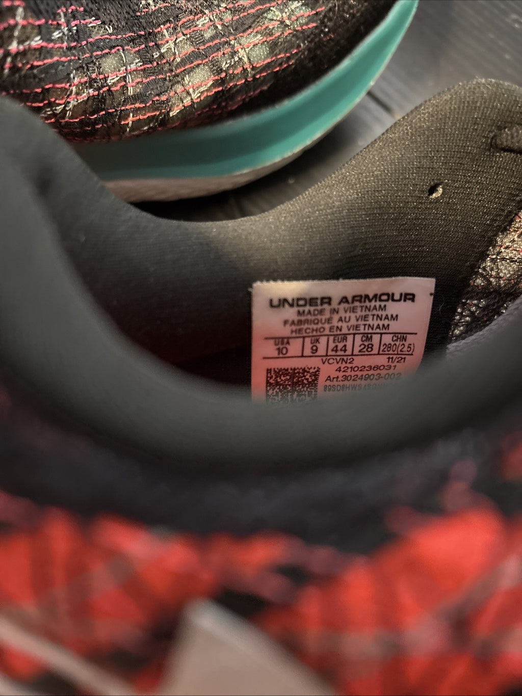 Under Armour FLOW Velociti Wind 2 Size 10 US MEN